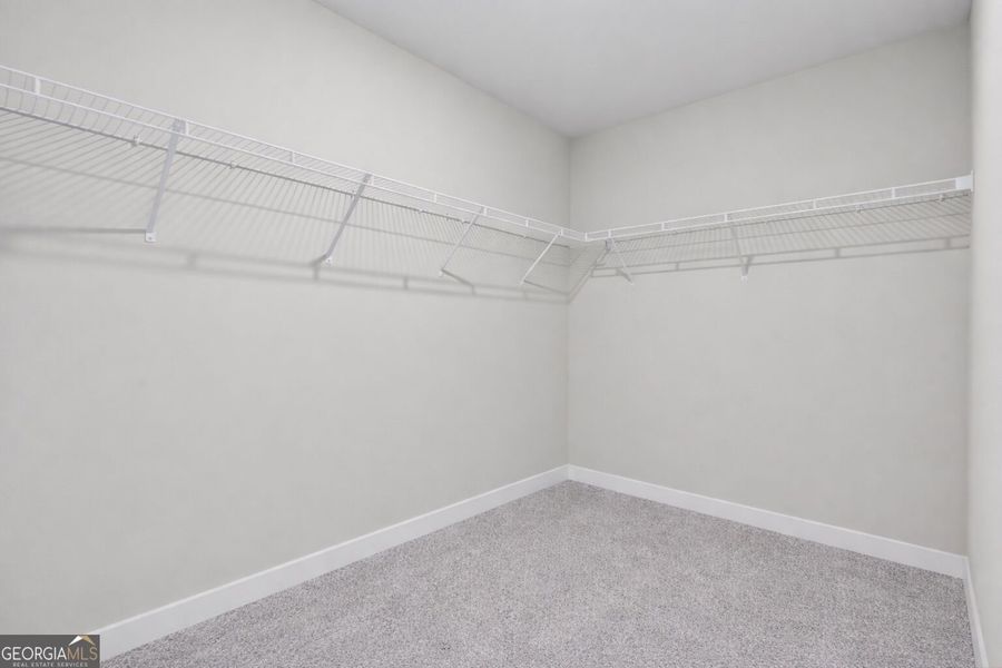 Spacious, unfurnished interior of a new home in The Manor at Gainesville Township, Gainesville (Image 27).