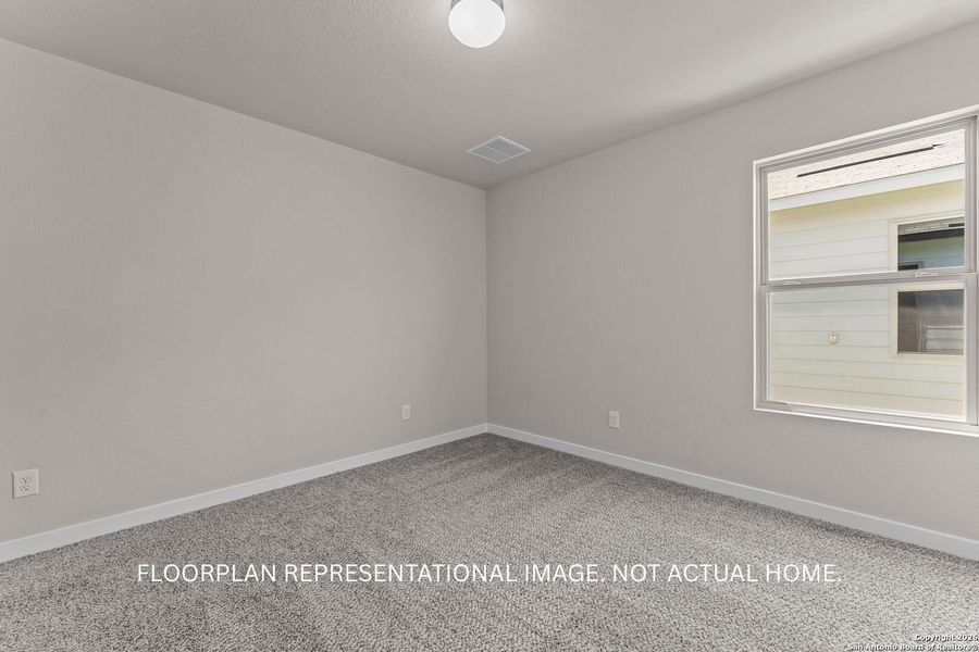Spacious, unfurnished interior of a new home in Jordan's Ranch, San Antonio (Image 12).