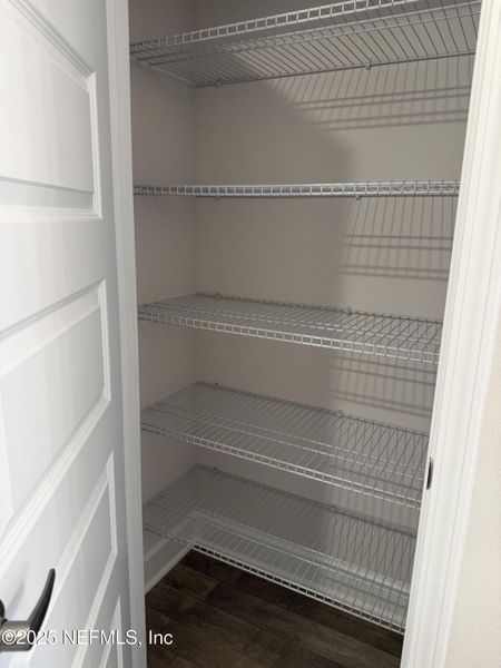 Spacious, unfurnished interior of a new home in Summerglen, Jacksonville (Image 53).