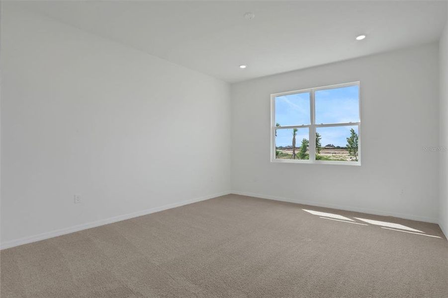 Spacious, unfurnished interior of a new home in Turnleaf, Punta Gorda (Image 23).