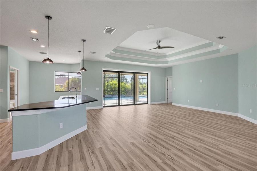Stunning Front Door Pool View