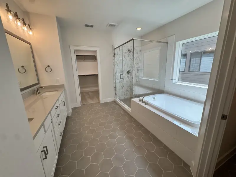 Owner's Bath Owner's Bath