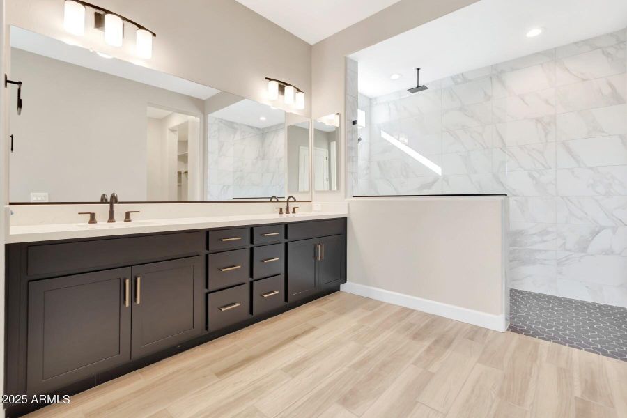 Homesite77-010 Homesite77-010