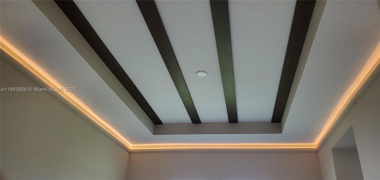 Image 28 of a home in .