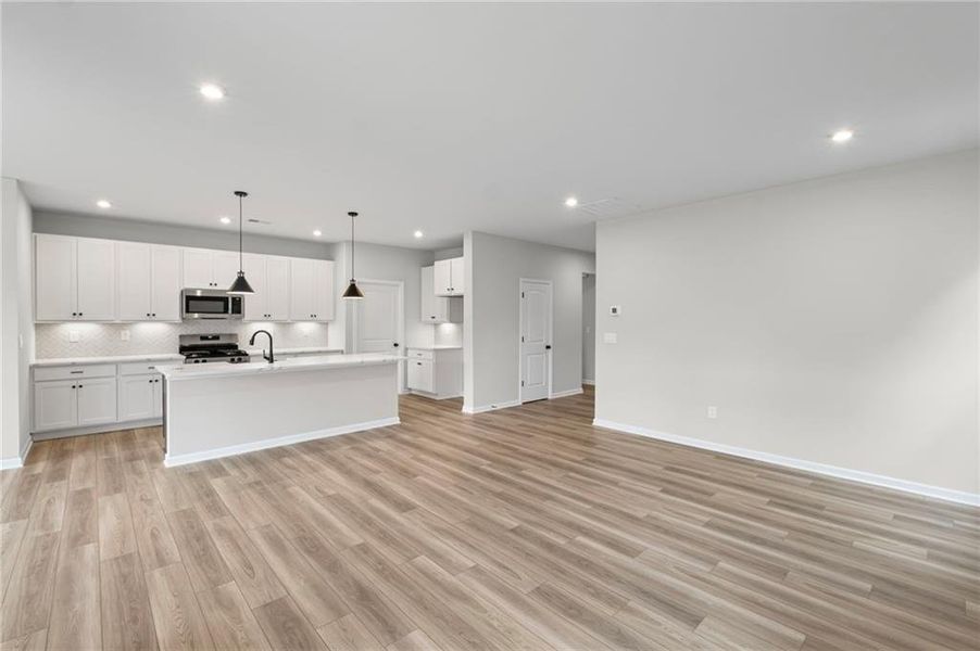 Image 33 of a home in Laurel Farms. Image 33 of a home in Laurel Farms.