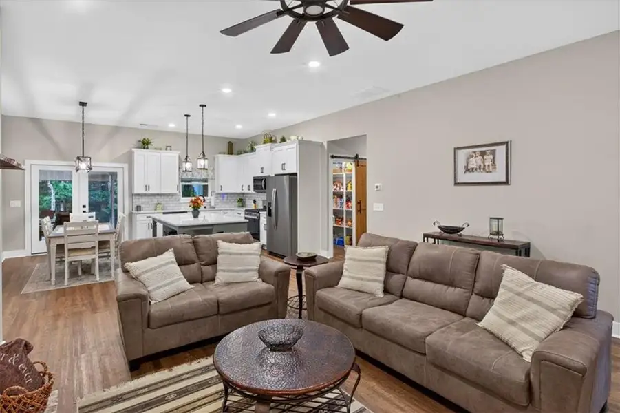 Furnished interior view inside a new home in , Jasper (Image 31). Furnished interior view inside a new home in , Jasper (Image 31).