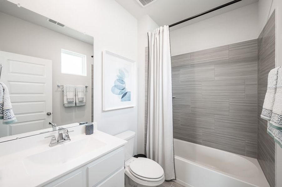 Representative furnished interior of a home built from the Tanager by Tri Pointe Homes in Oakhill Reserve 45’, Tomball (Image 32). Representative furnished interior of a home built from the Tanager by Tri Pointe Homes in Oakhill Reserve 45’, Tomball (Image 32).