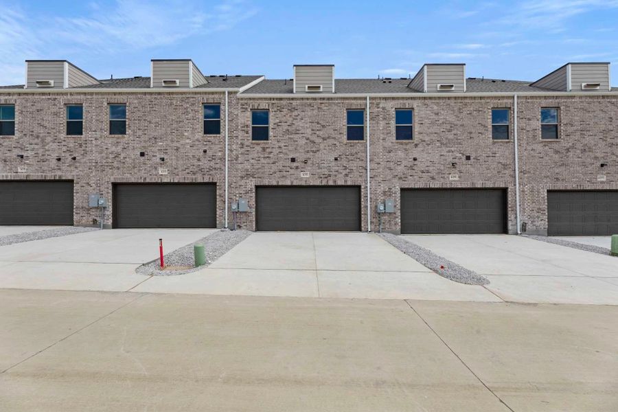 Rear Exterior Design Rear Exterior Design