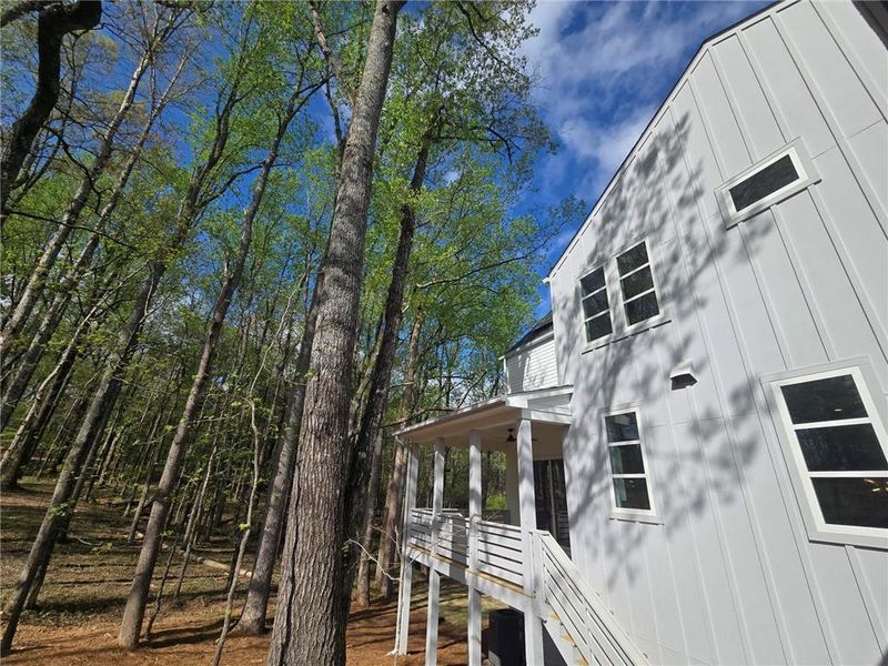 Exterior details of a home in Aster, Roswell (Image 24).