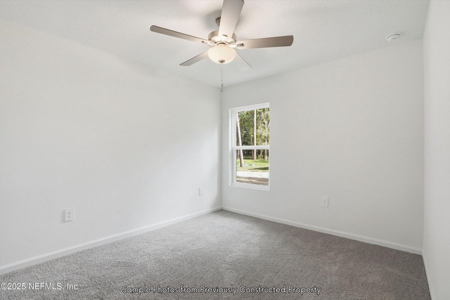 Spacious, unfurnished interior of a new home in , Green Cove Springs (Image 11).