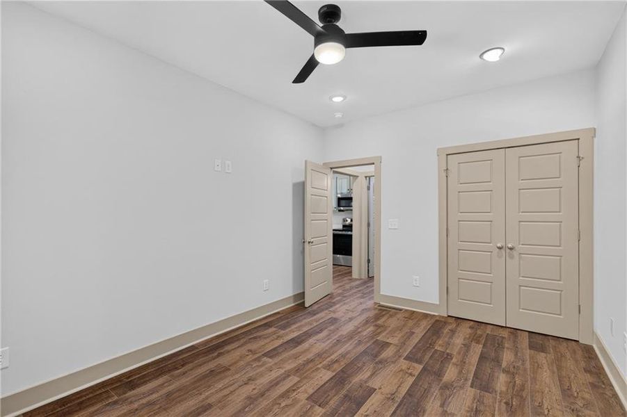 Spacious, unfurnished interior of a new home in , Sparta (Image 14).