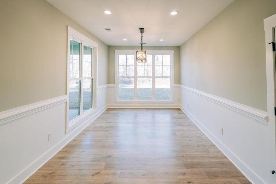 Spacious, unfurnished interior of a new home in , Walterboro (Image 35).