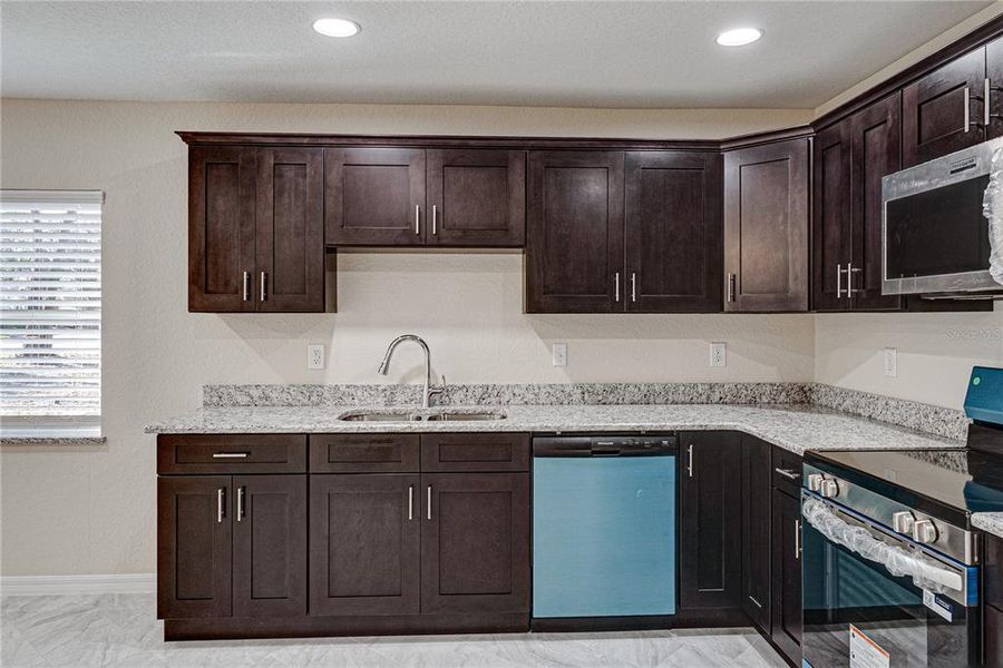Furnished interior view inside a new home in , Bartow (Image 6).