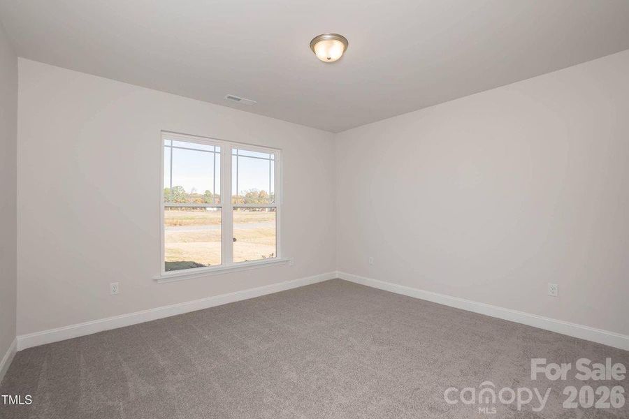 Spacious, unfurnished interior of a new home in Cardiff Glyn, Catawba (Image 14).