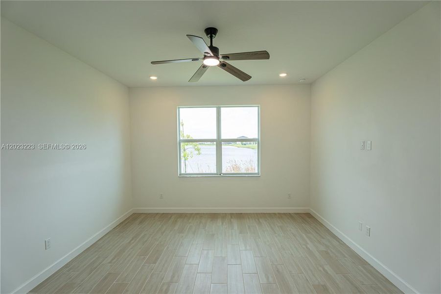 Spacious, unfurnished interior of a new home in Seagrove, Fort Pierce (Image 19). Spacious, unfurnished interior of a new home in Seagrove, Fort Pierce (Image 19).