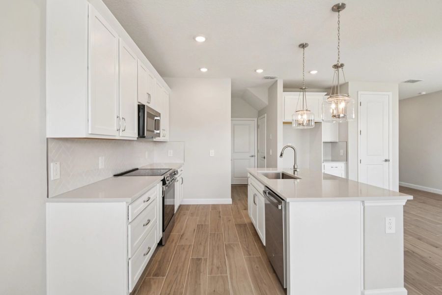 AW Collection® Timeless is a stunning backdrop for this beautiful home