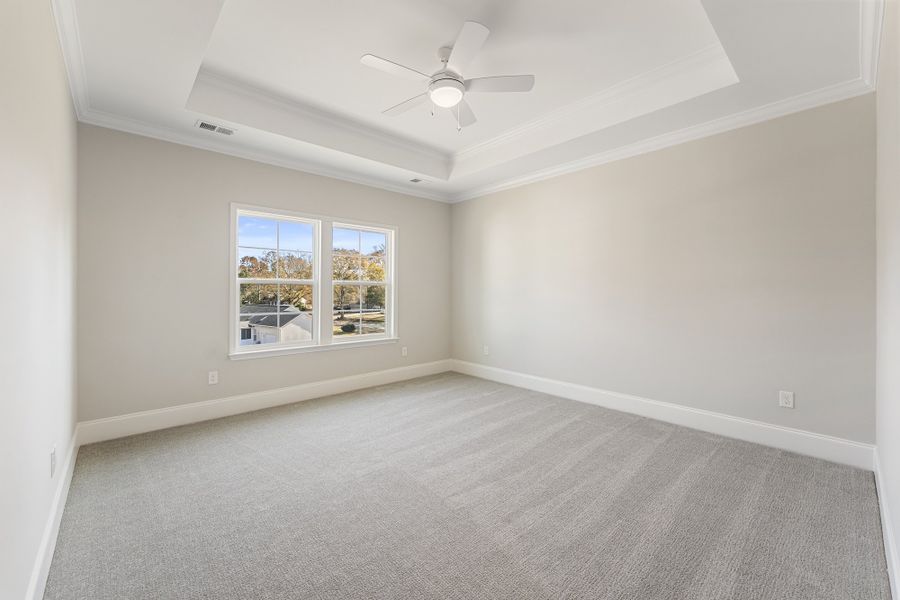 Spacious, unfurnished interior of a new home in Lakeside Saluda, Greenville (Image 25). Spacious, unfurnished interior of a new home in Lakeside Saluda, Greenville (Image 25).