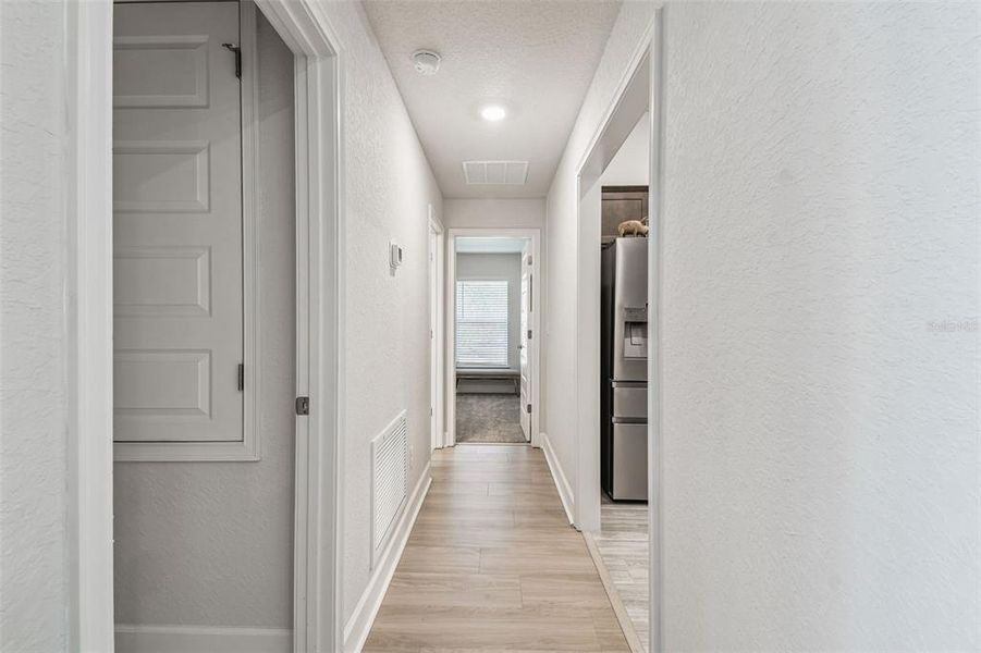 Spacious, unfurnished interior of a new home in Sugarmill Woods, Homosassa (Image 24).