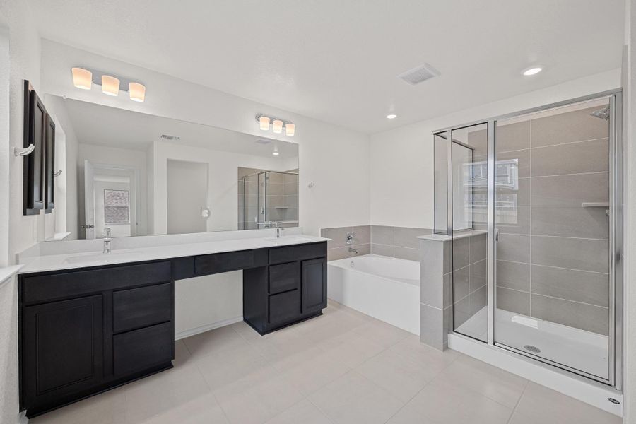 Furnished interior view inside a new home in Salerno - Classic Collection, Round Rock (Image 8). Furnished interior view inside a new home in Salerno - Classic Collection, Round Rock (Image 8).