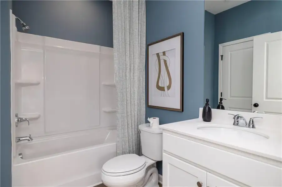 Furnished interior view inside a new home in Croftside Single Family Homes, Powder Springs (Image 24). Furnished interior view inside a new home in Croftside Single Family Homes, Powder Springs (Image 24).