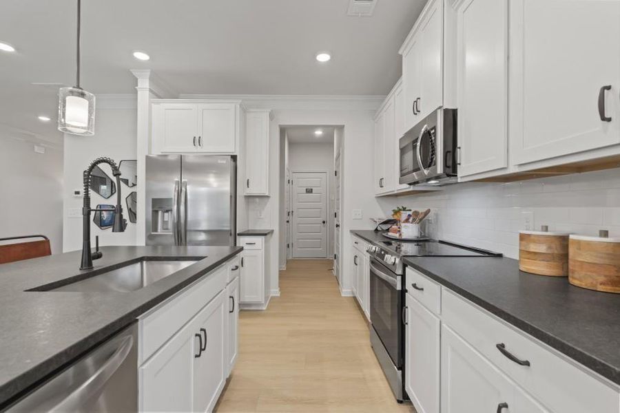 Furnished interior view inside a new home in Summit at Gateway, Jasper (Image 10). Furnished interior view inside a new home in Summit at Gateway, Jasper (Image 10).