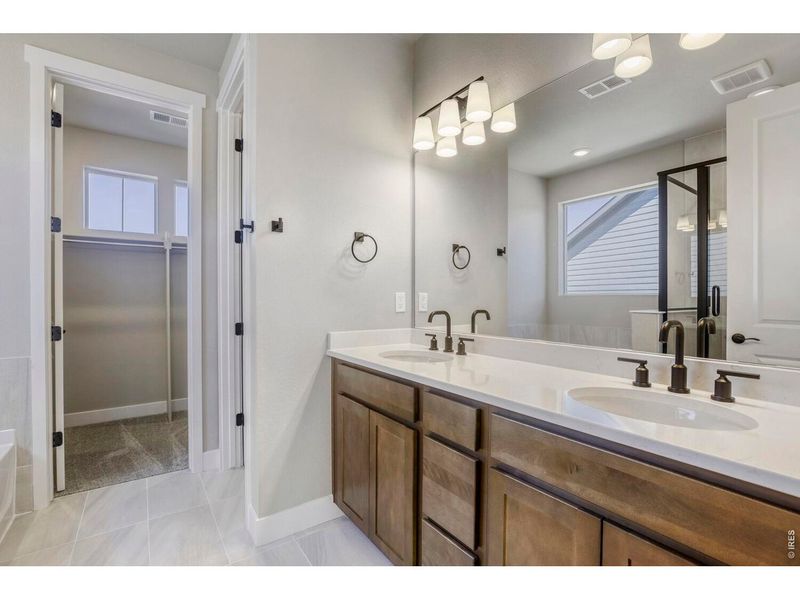 Furnished interior view inside a new home in , Fort Collins (Image 10).