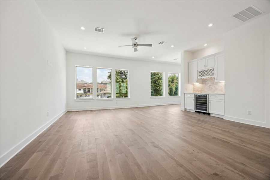 Living Area is on the Second Floor * Wall of Windows. Living Area is on the Second Floor * Wall of Windows.