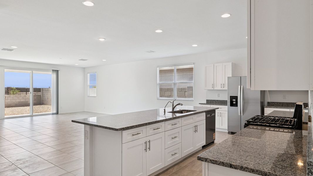 Furnished interior view inside a new home in Moonlight, Maricopa (Image 5).