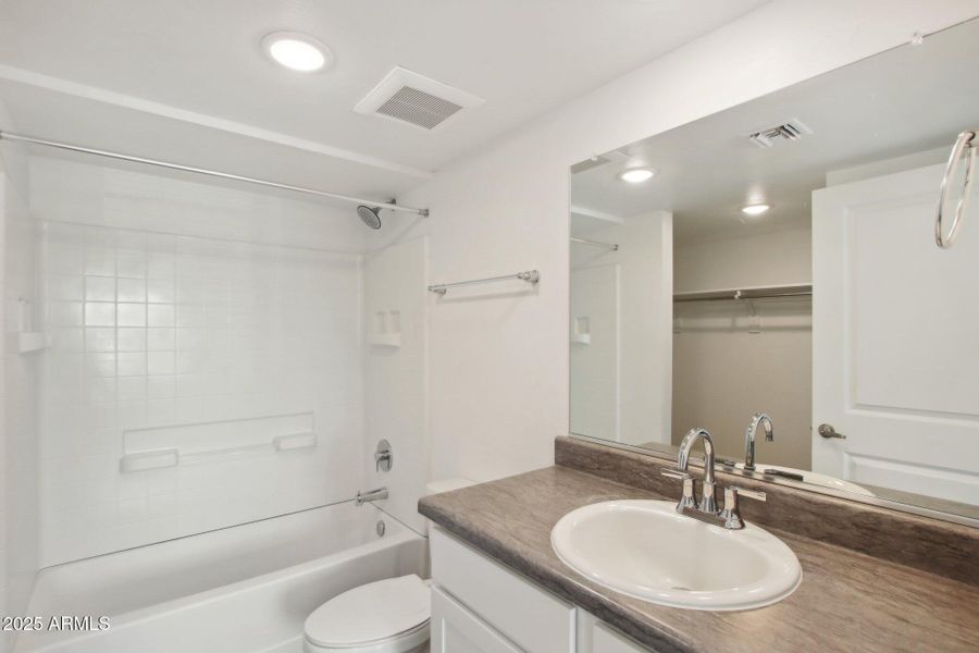 12945 W Greenway Rd h108-023 12945 W Greenway Rd h108-023