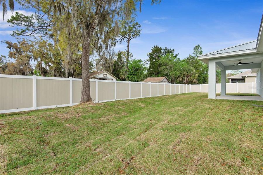 Exterior details and patio area of a home in , Bunnell (Image 32).