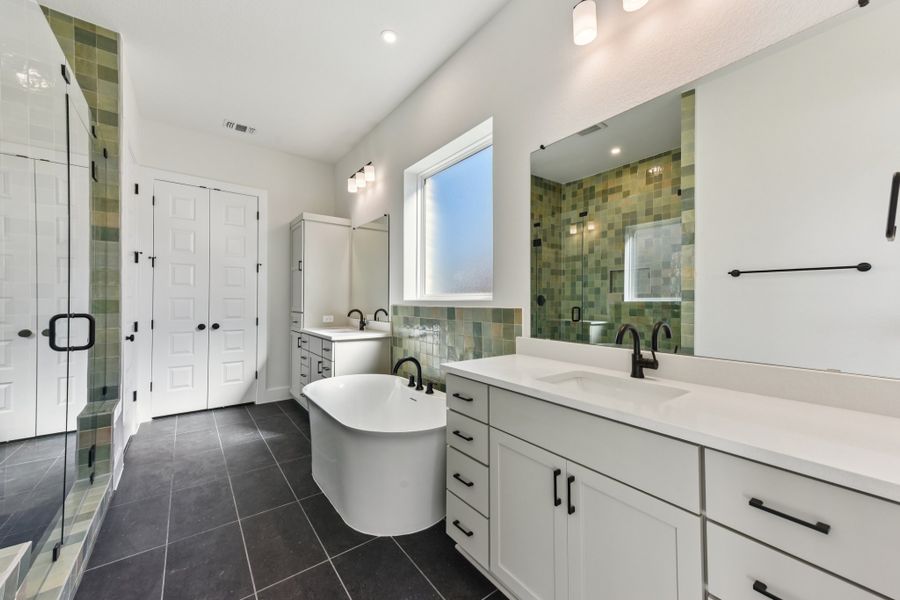Furnished interior view inside a new home in Sauls Ranch, Round Rock (Image 8).