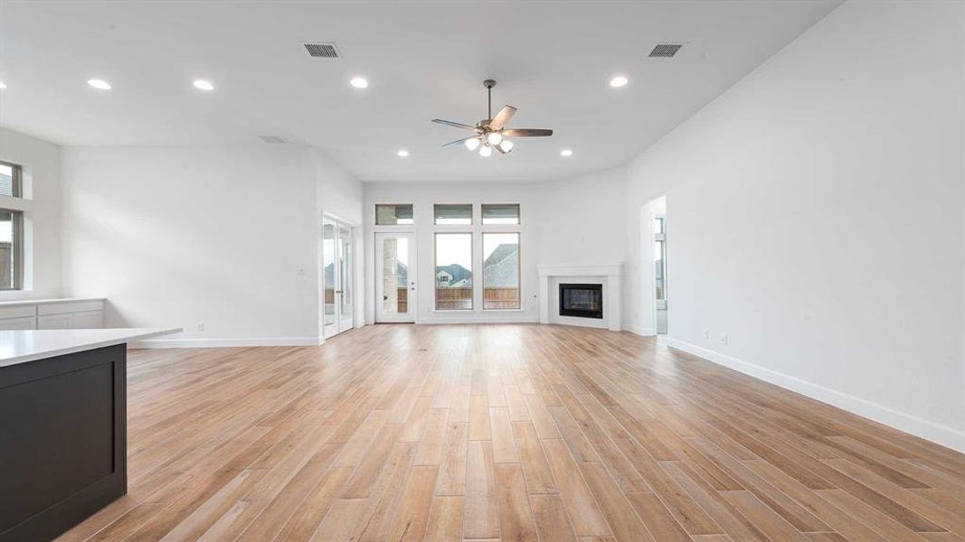 Image 29 of a home in Reunion 60'/70'. Image 29 of a home in Reunion 60'/70'.