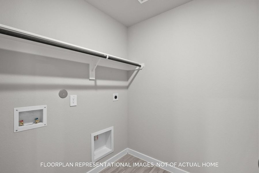 Spacious, unfurnished interior of a new home in Magnolia Ridge, Magnolia (Image 16). Spacious, unfurnished interior of a new home in Magnolia Ridge, Magnolia (Image 16).