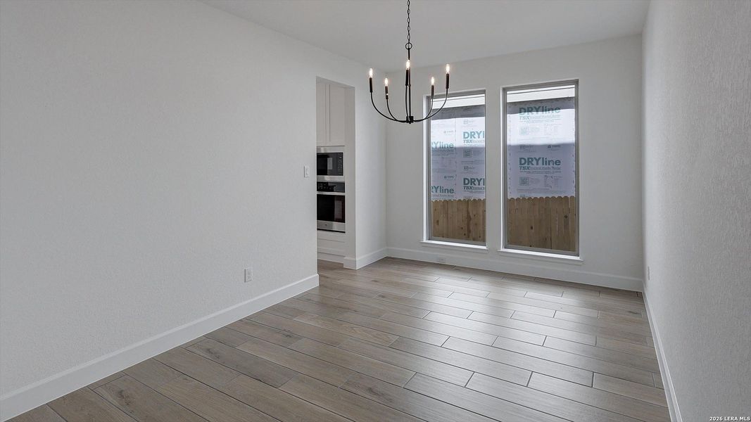 Spacious, unfurnished interior of a new home in The Ranches at Creekside, Boerne (Image 17).