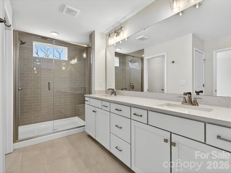 Dual vanity with quartz countertops