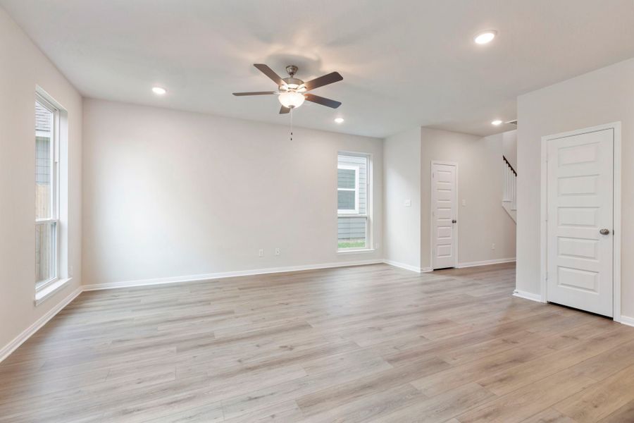 Representative unfurnished interior of a home built from the The 2029 by Stylecraft Builders in Hilltop Heights, Waco (Image 11).