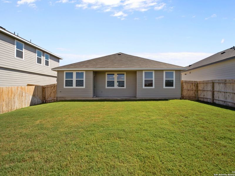 Exterior details and patio area of a home in Horizon Pointe, Converse (Image 3).