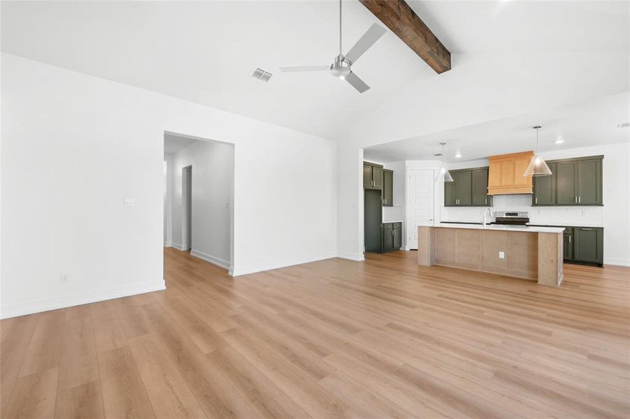 Spacious, unfurnished interior of a new home in Rosenthal Estates, Lorena (Image 21). Spacious, unfurnished interior of a new home in Rosenthal Estates, Lorena (Image 21).