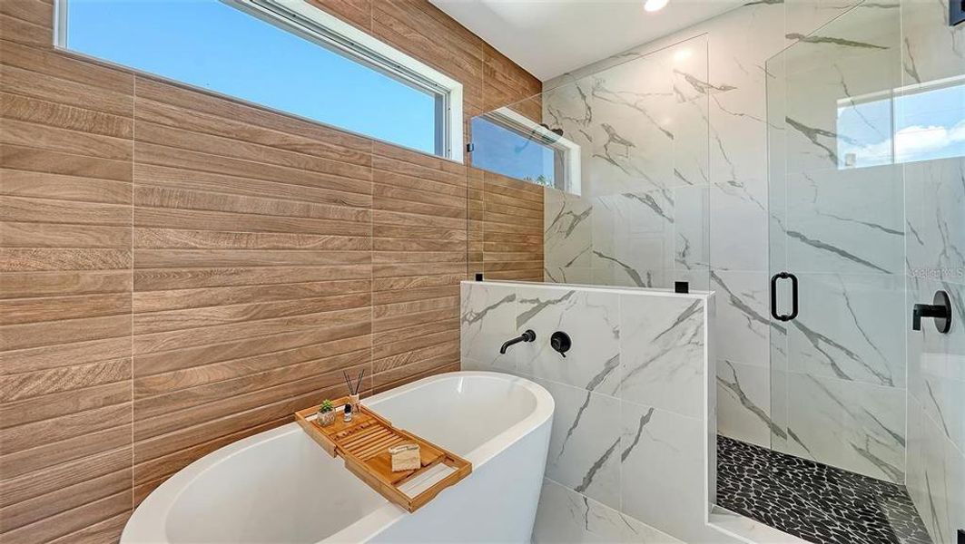 Furnished interior view inside a new home in , Sarasota (Image 52).