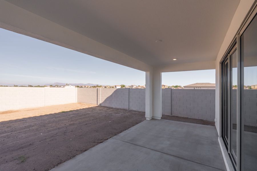 Exterior details and patio area of a home in Terraza, San Tan Valley (Image 2). Exterior details and patio area of a home in Terraza, San Tan Valley (Image 2).