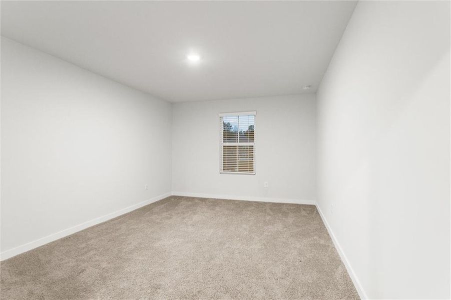 Spacious, unfurnished interior of a new home in , Grayson (Image 37).