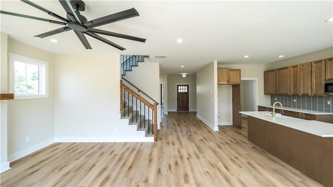 Image 40 of a home in .