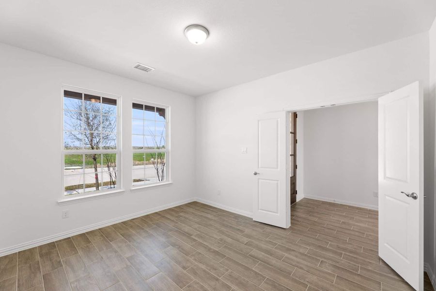 Representative unfurnished interior of a home built from the Salado by UnionMain Homes in Elevon, Lavon (Image 27). Representative unfurnished interior of a home built from the Salado by UnionMain Homes in Elevon, Lavon (Image 27).