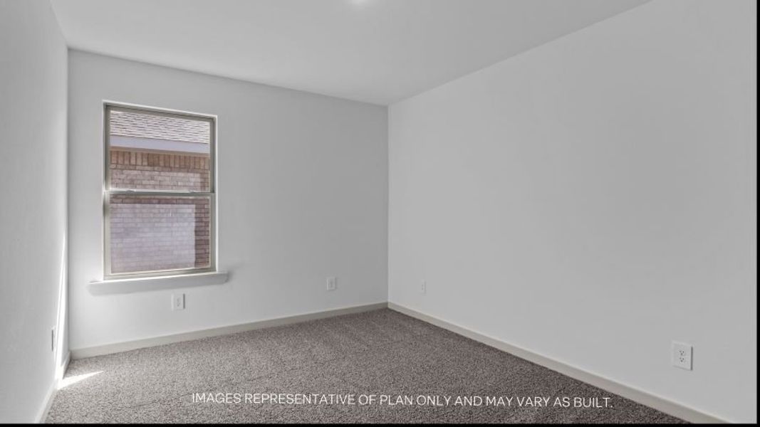 Spacious, unfurnished interior of a new home in Allen Farms, Lubbock (Image 13).
