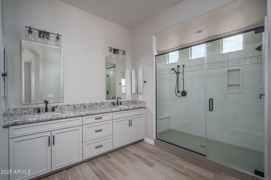 11) PRIMARY BATH 11) PRIMARY BATH