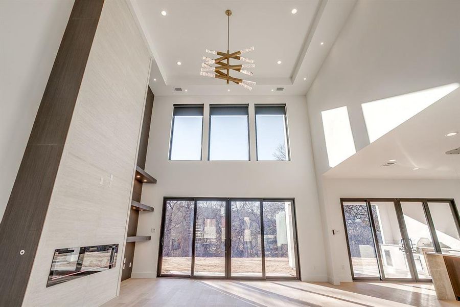 Spacious, unfurnished interior of a new home in , Cedar Hill (Image 25).