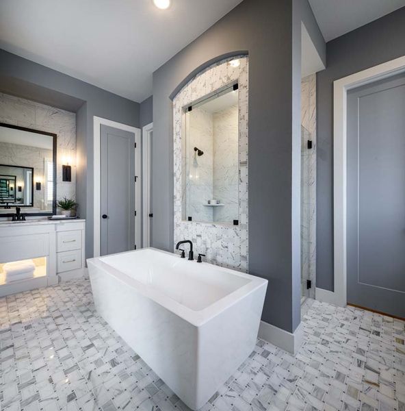 Representative furnished interior of a home built from the 222G by Highland Homes in Santa Rita Ranch, Liberty Hill (Image 35).