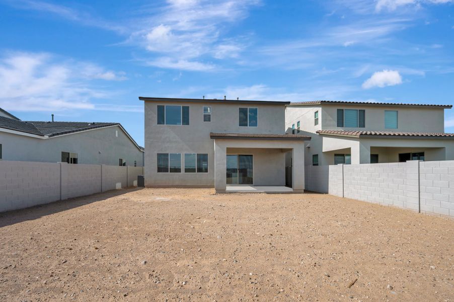 Exterior details and patio area of a home in Soleo, San Tan Valley (Image 20).