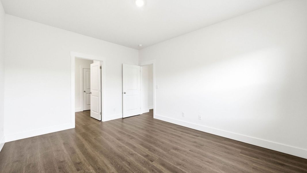 Spacious, unfurnished interior of a new home in Fieldcrest Acres, Blountville (Image 13).