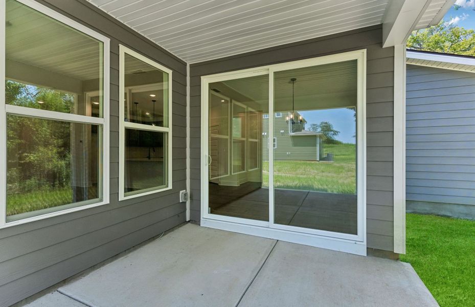Exterior details and patio area of a home in Glenview Farms, Murfreesboro (Image 31). Exterior details and patio area of a home in Glenview Farms, Murfreesboro (Image 31).